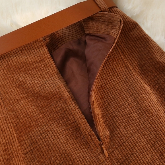 Winter Brown Maxi Skirt with a belt - Picture 6 of 6